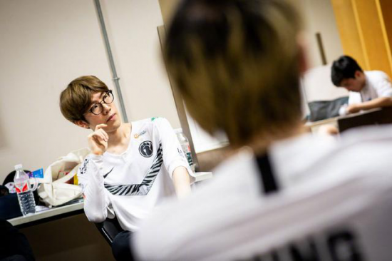 国服甄姬最佳出装与铭文技巧分享